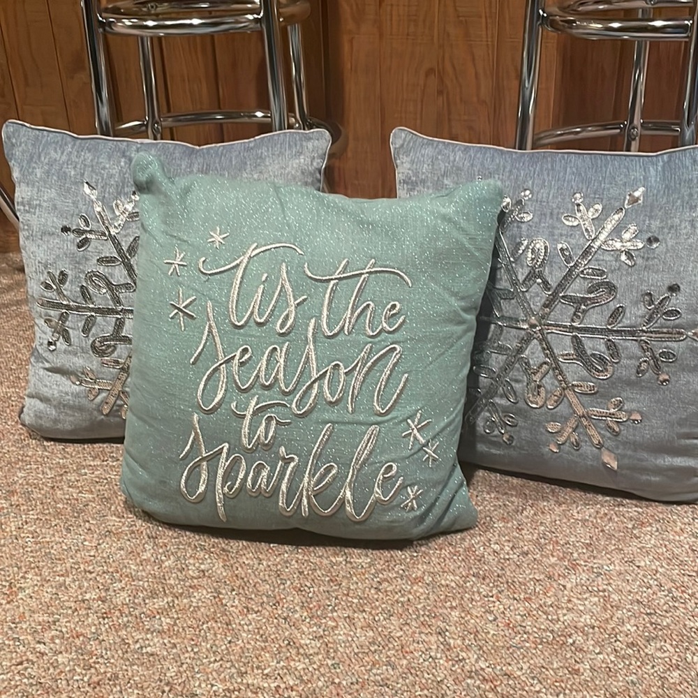 3 Christmas pillows